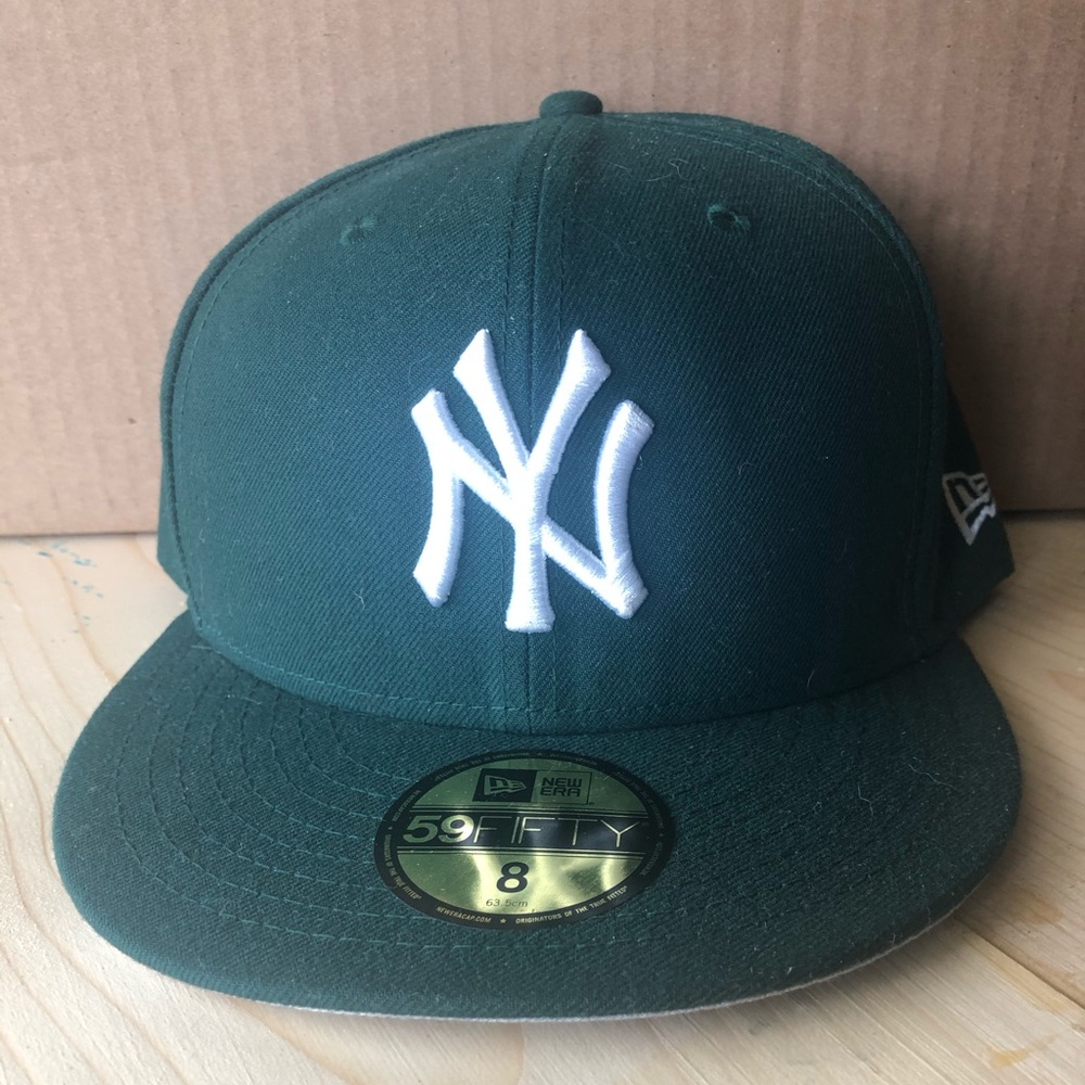 Fitted Yankees Hat